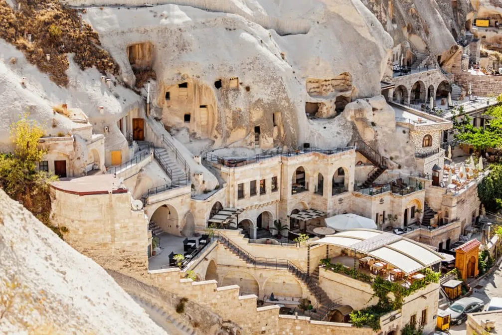 Kapadokya'nın Kendine Has Mağara Otel Konsepti Nedir?
