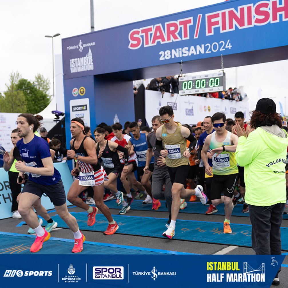 Yağmura Rağmen Rekor Katılım: İstanbul Yarı Maratonu’nda Tarihi Anlar